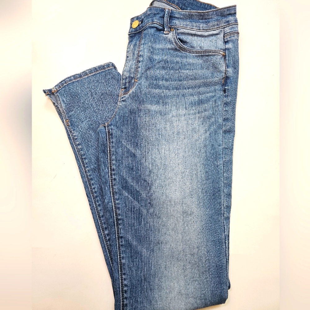 White House Black Market Jeans